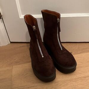 New Brown Zip-Up Ankle Boots, 8.5